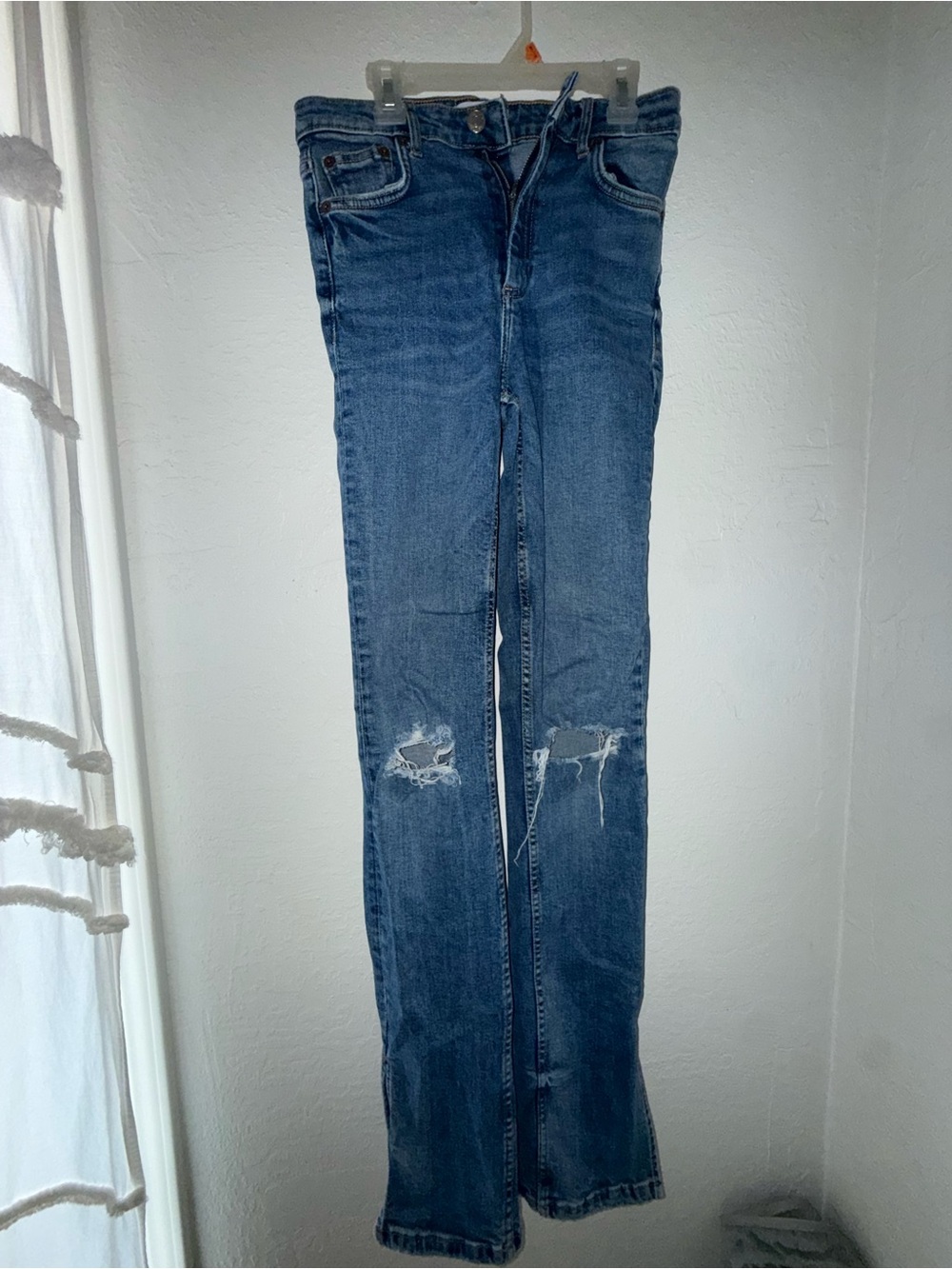 Zara Blue Flared Women’s Jeans with Knee Distress